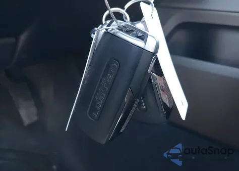 2019 Ram 1500 Limited 4X4 5'7 Box из США, поврежденный, VIN 1C6SRFHT8KN912436